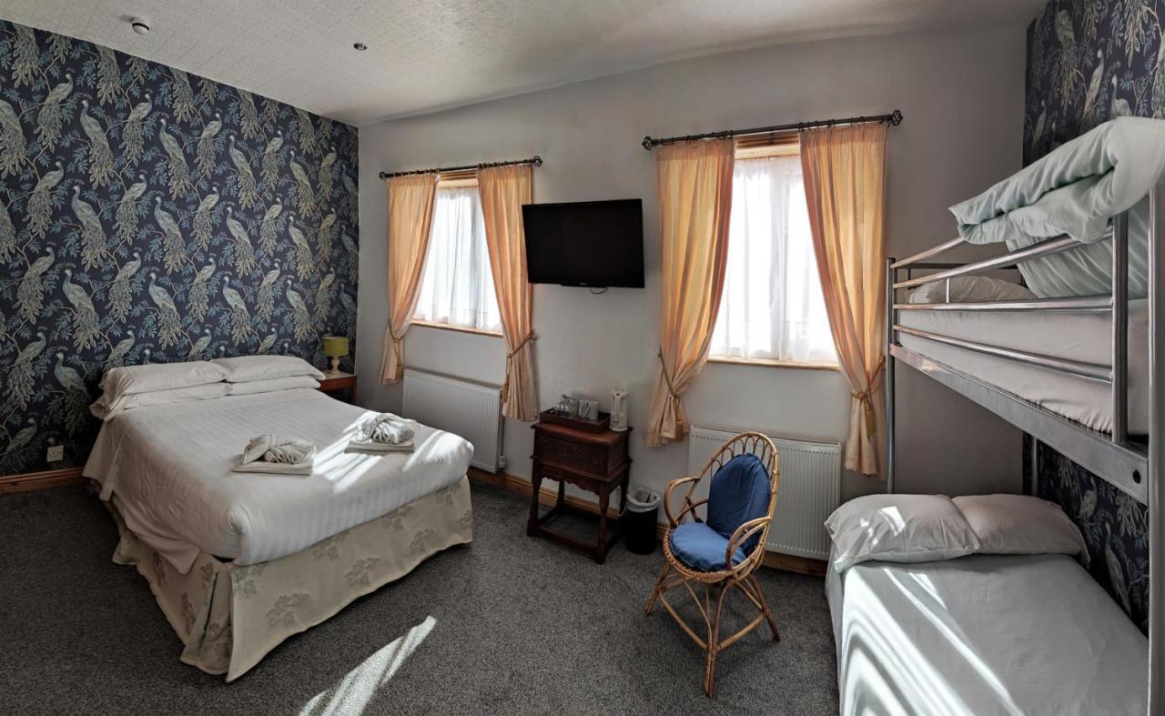 The Highfield Private Hotel ブラックプール エクステリア 写真