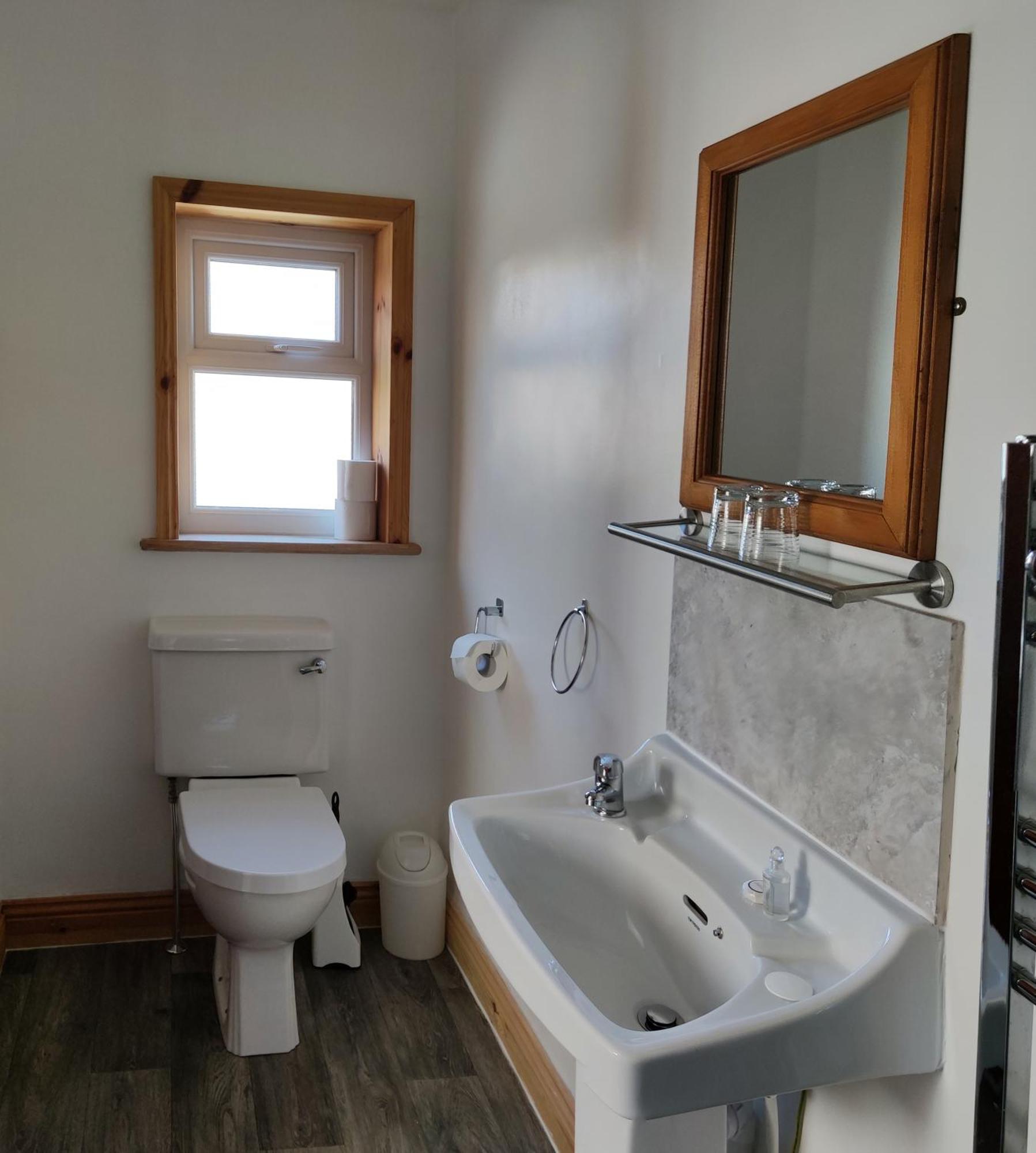 The Highfield Private Hotel ブラックプール エクステリア 写真