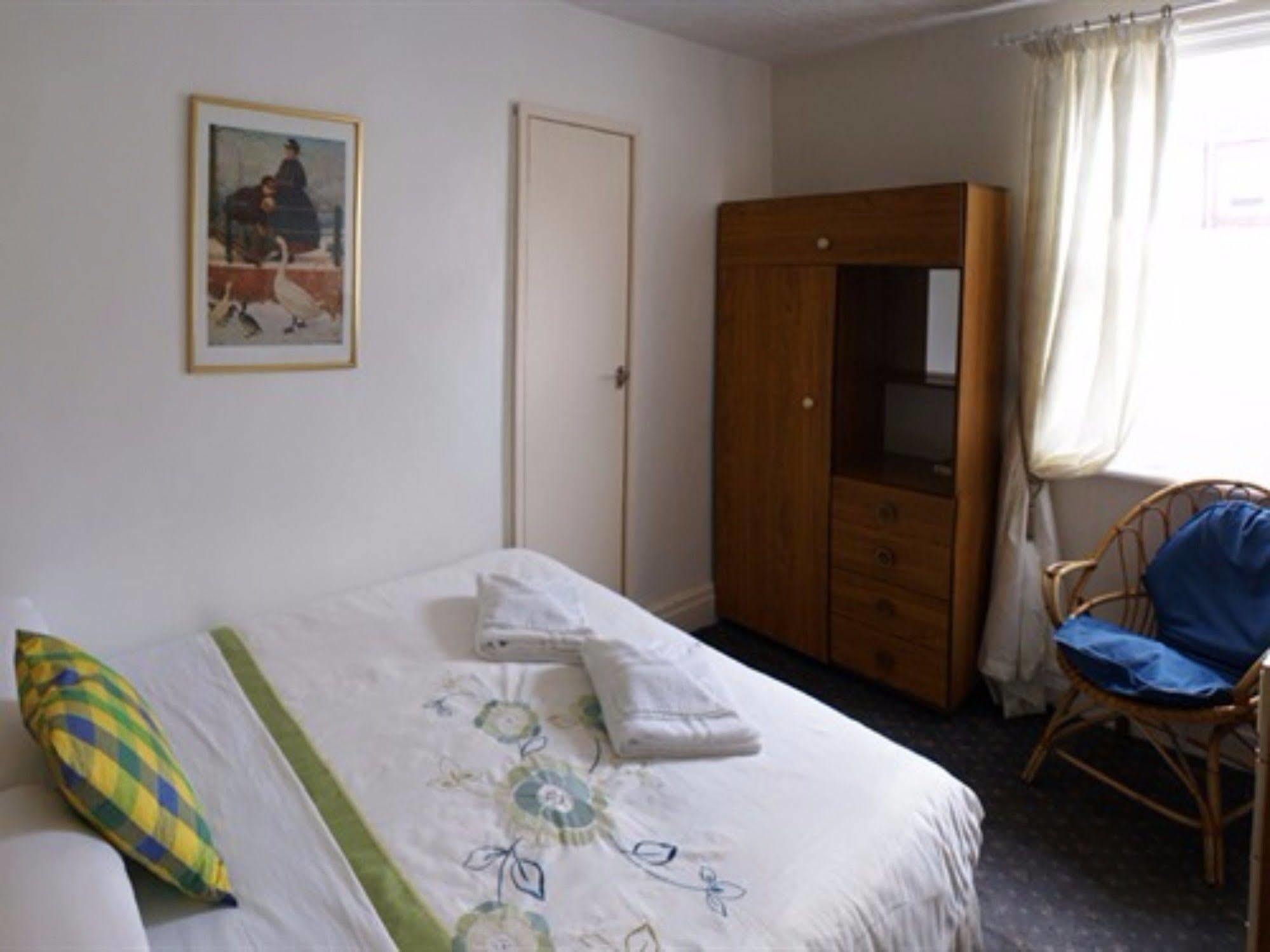 The Highfield Private Hotel ブラックプール エクステリア 写真